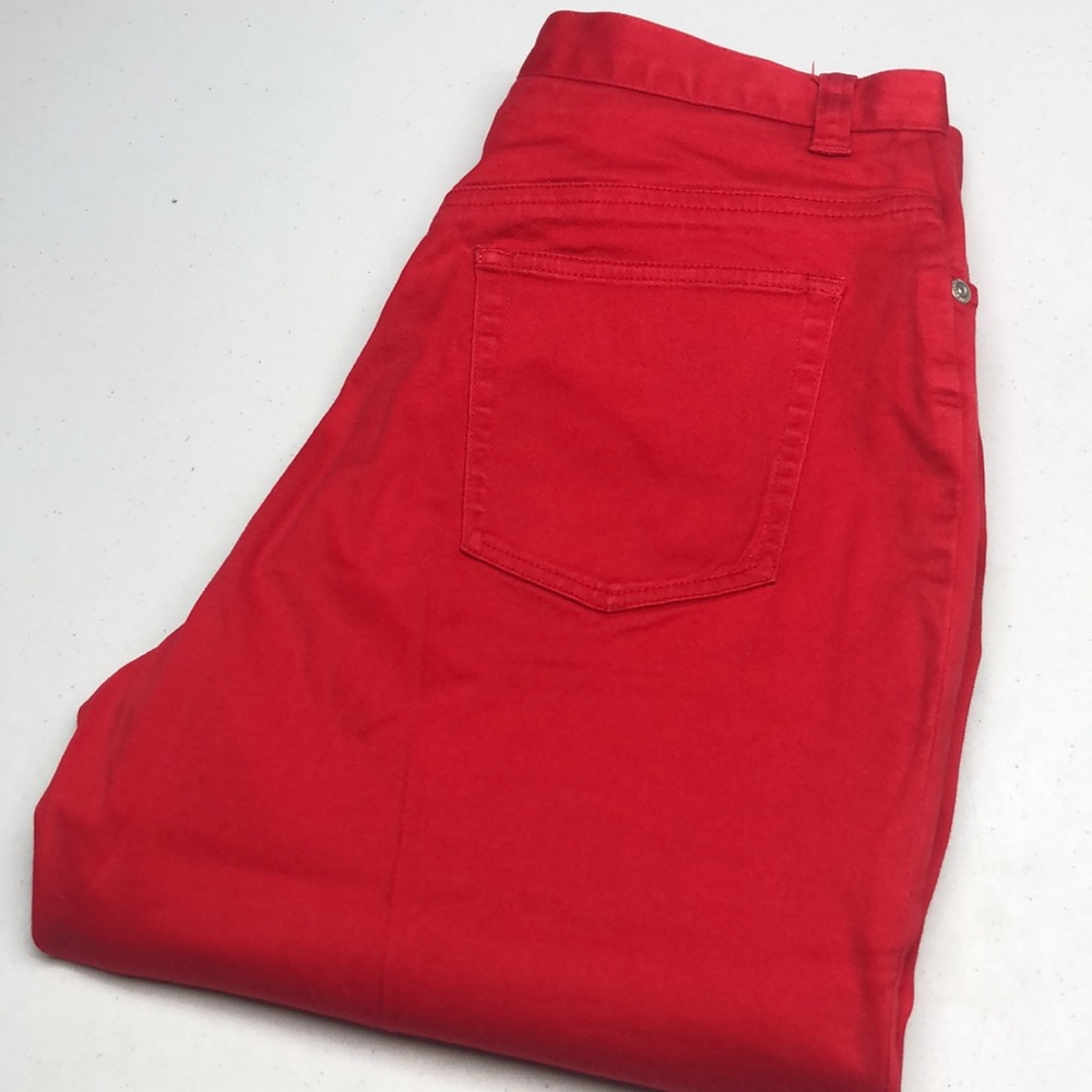LIKE NEW JONES NEW YORK RED DENIM CAPRIS 6/28x19 ⭐
